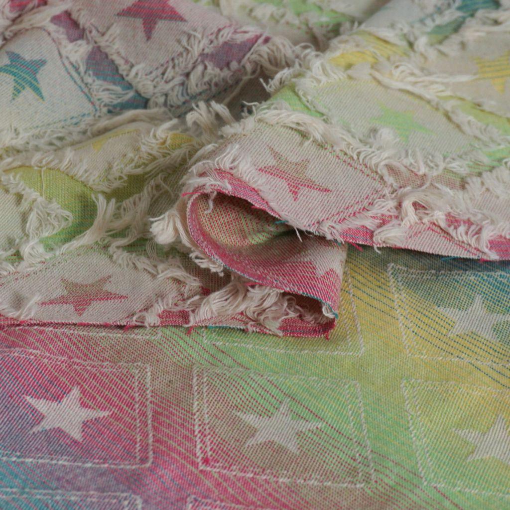 Denim Sterne ripped Look regenbogenbunt